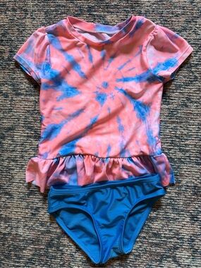 Cat&Jack girls Pink & Blue Tie-Dye Rash Guard Set - Swim Top & Bottom 5T